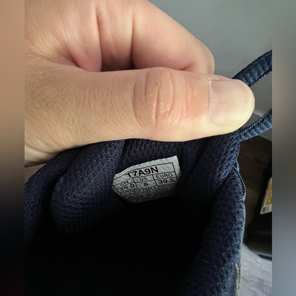 ASICS GT-1000 DuoMax Sneaker Size 8 - Picture 10 of 10